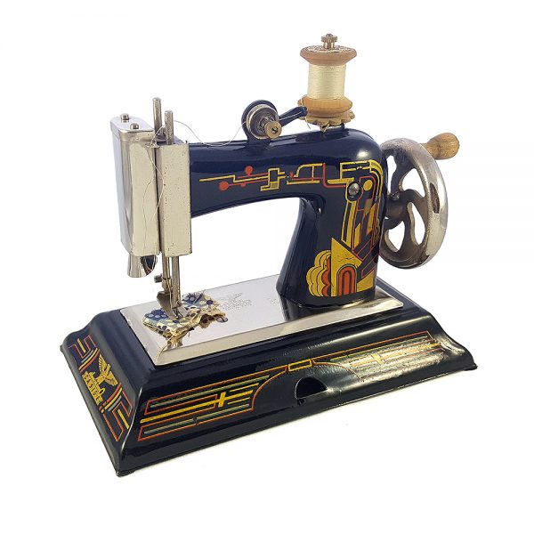 1940lardan Casige, zincir dikiş diken art-deco antika dikiş makinesi çalışır durumda! Ahşap bobin ve orijinal kutusuyla birlikte. Retrozade - Vintage Antika