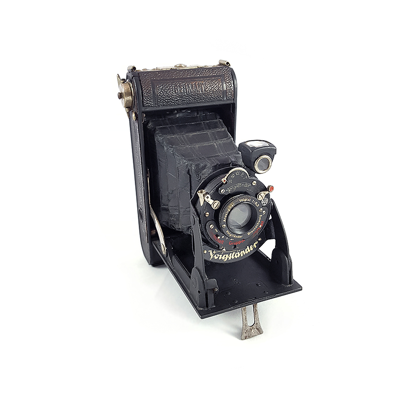 1930-35 Alman üretimi Voigtlander Bessa 6x9 körüklü fotoğraf makinesi. Vario shutter 1/100 - Voigtar 6.3/120mm. Retrozade - Vintage Retro Antika