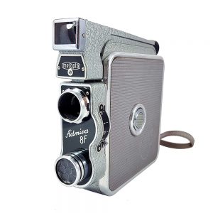 Meopta Admira 8f 8mm sine kamera, 1950'lerden Çekoslovakya yapımı, vintage gri, orijinal deri çantası ve kitapçığıyla! Retrozade Vintage • Retro • Antika