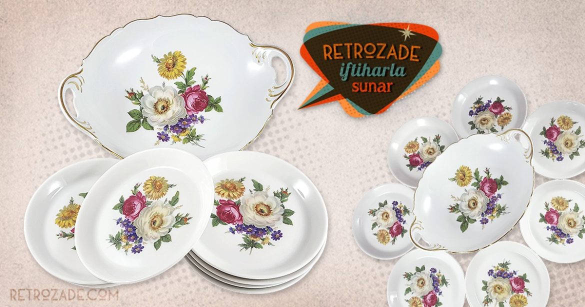 Porselen Bavaria servis seti Venüs ile tatlı servisini sanata dönüştürün! Floral baskılı altın bordürlü tabaklarıyla, şık sunumlarınıza vintage dokunuş! ✨Retrozade✨Vintage • Retro • Antika